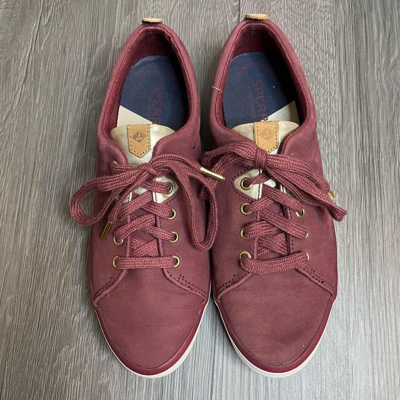 Sperry Women's Red and Gold Trainers (3)