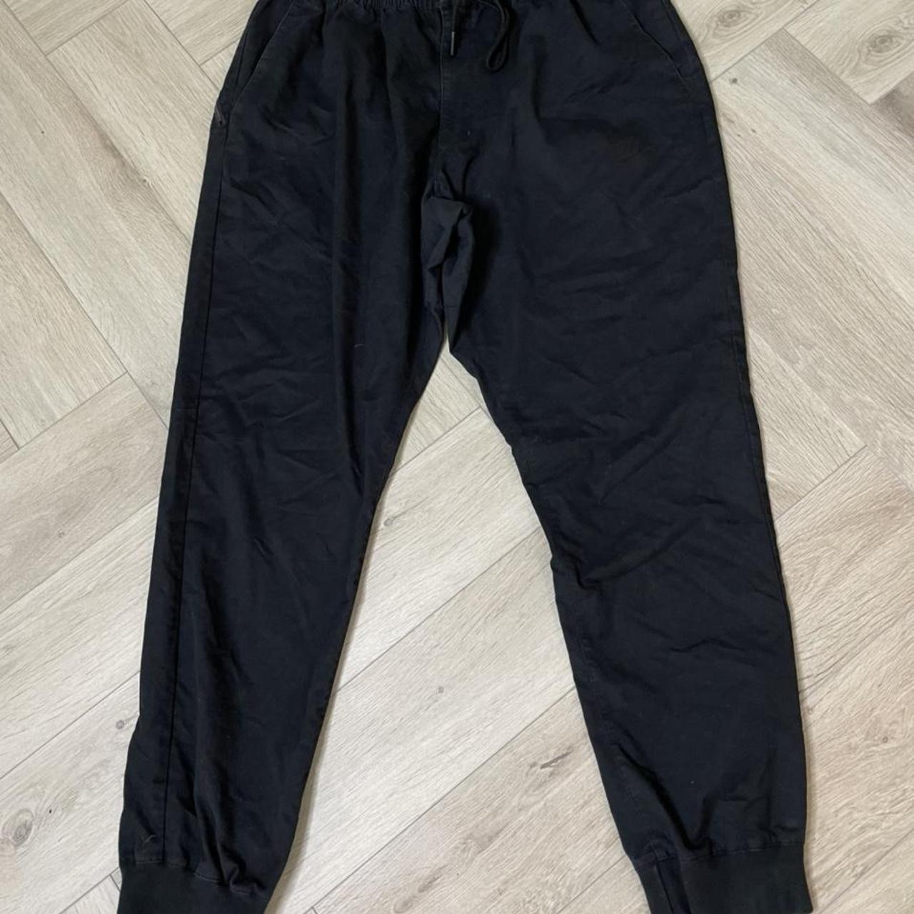 nike tech cargos