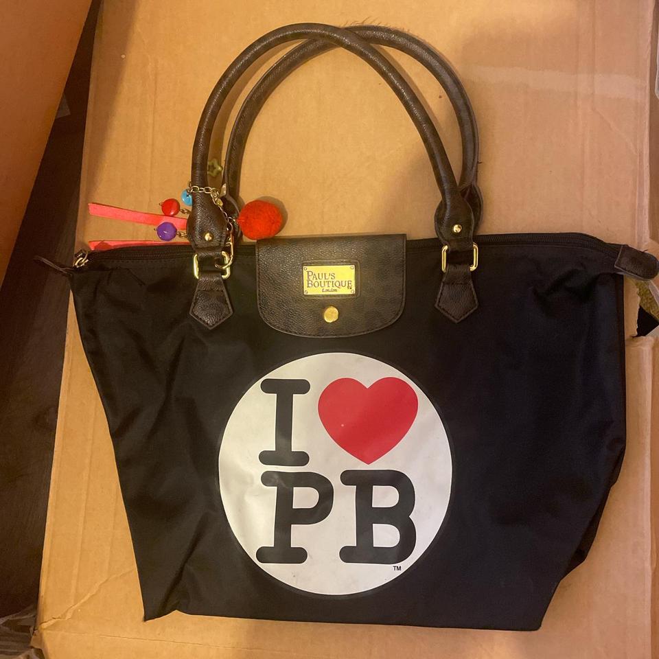 Black Paul's Boutique bag with gold chain No - Depop
