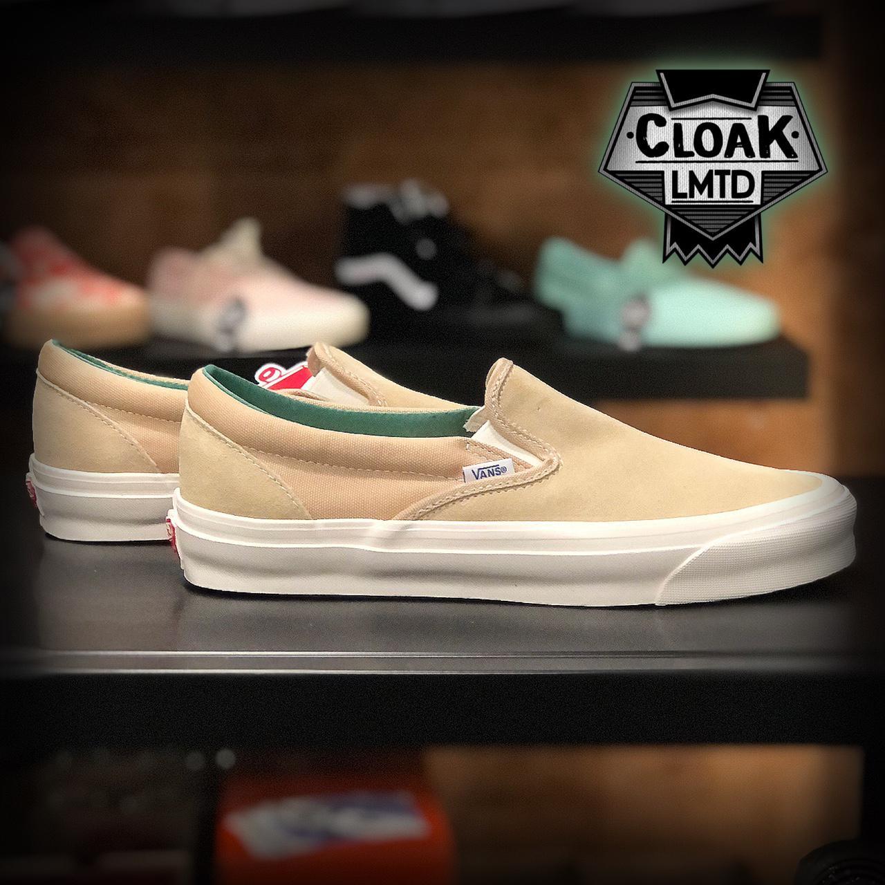 Vans Vault OG Classic beige green. Size men s