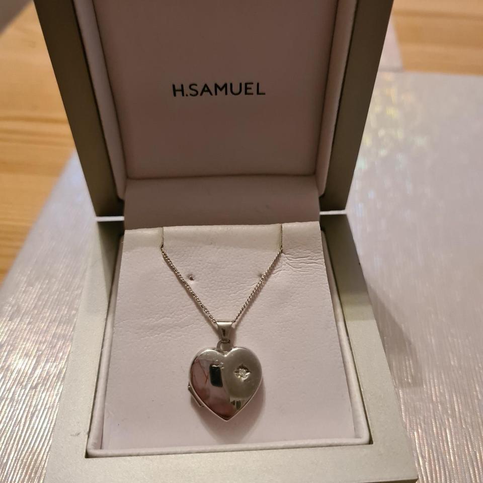 Heart necklace 2025 h samuel