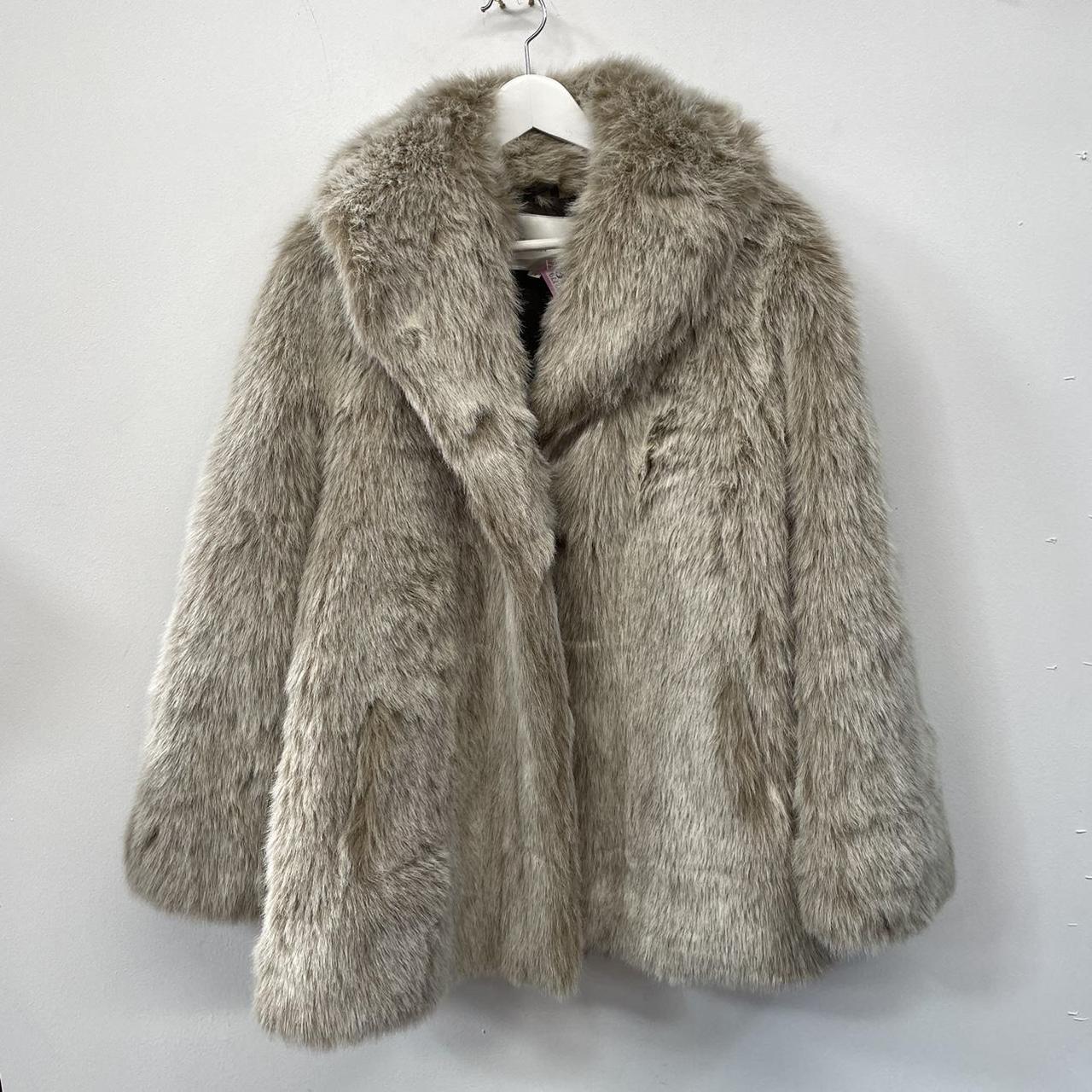 P366 Edina Ronay Furry long coat Size 16 #coat... - Depop