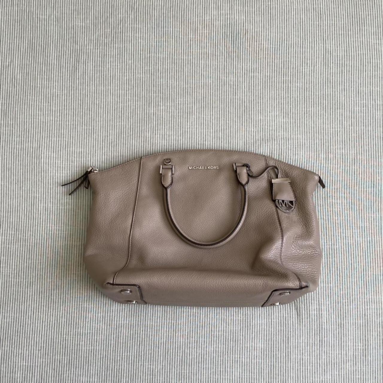 Michael kors taupe online bag