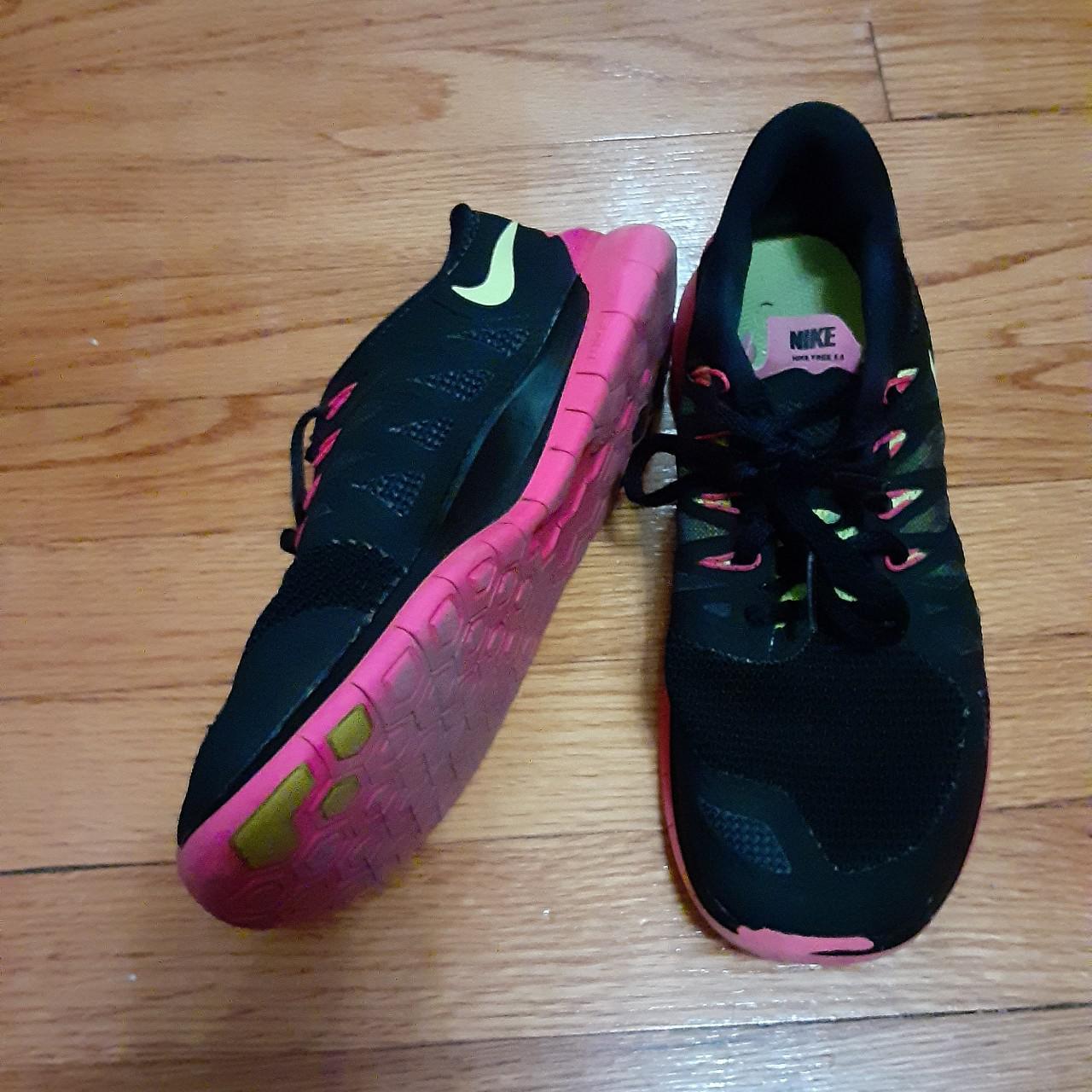 black and pink trainers womens