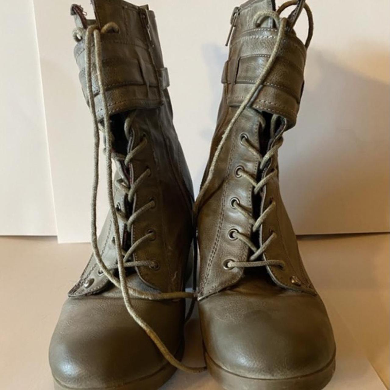 guess women's combat boots