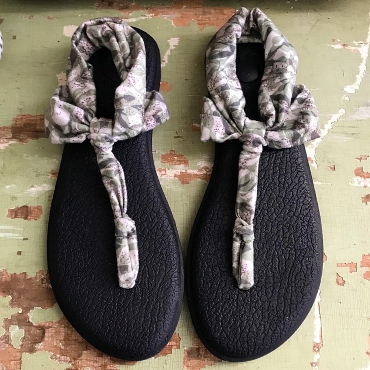 sanuk yoga sling ella
