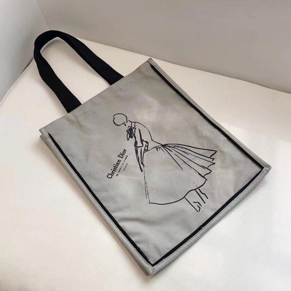 Christian D. V A Museum Exhibition Sketch Tote Depop