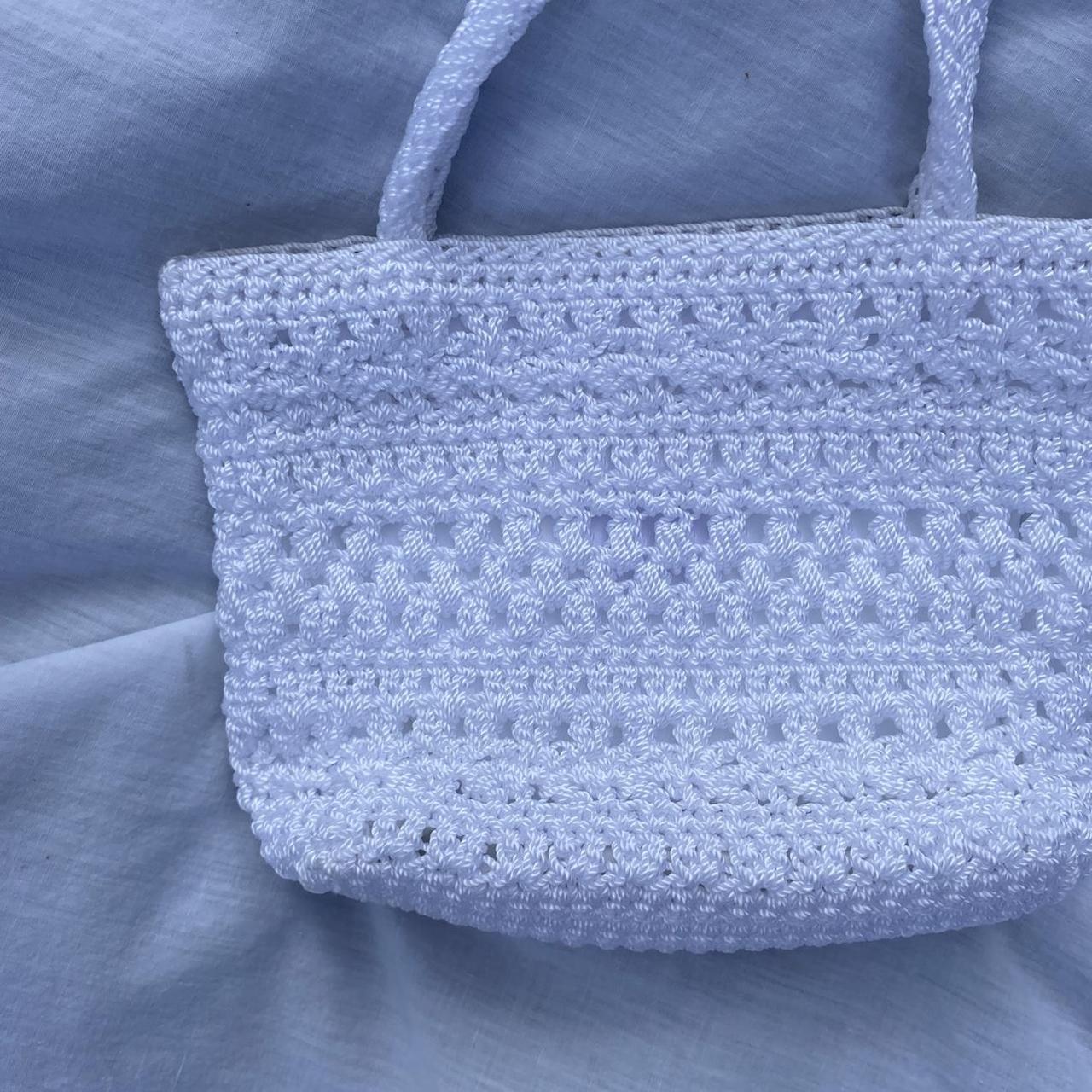 Product Image 3 - White woven handbag

Brand: Lina

Era: 2000s

Style/aesthetic: