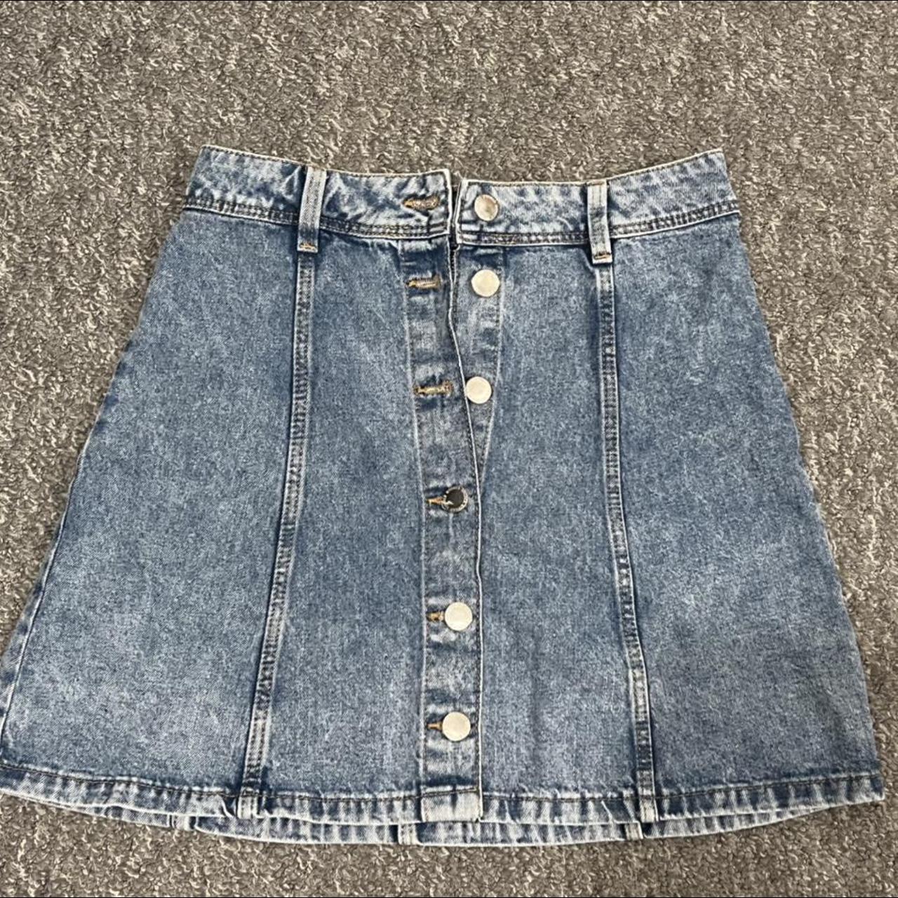 H&M denim skirt UK size 6 True to size. Fits petite... - Depop