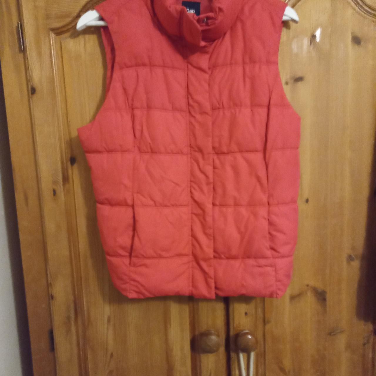 Gap gilet, brilliant condition #gap #gilet #pink... - Depop