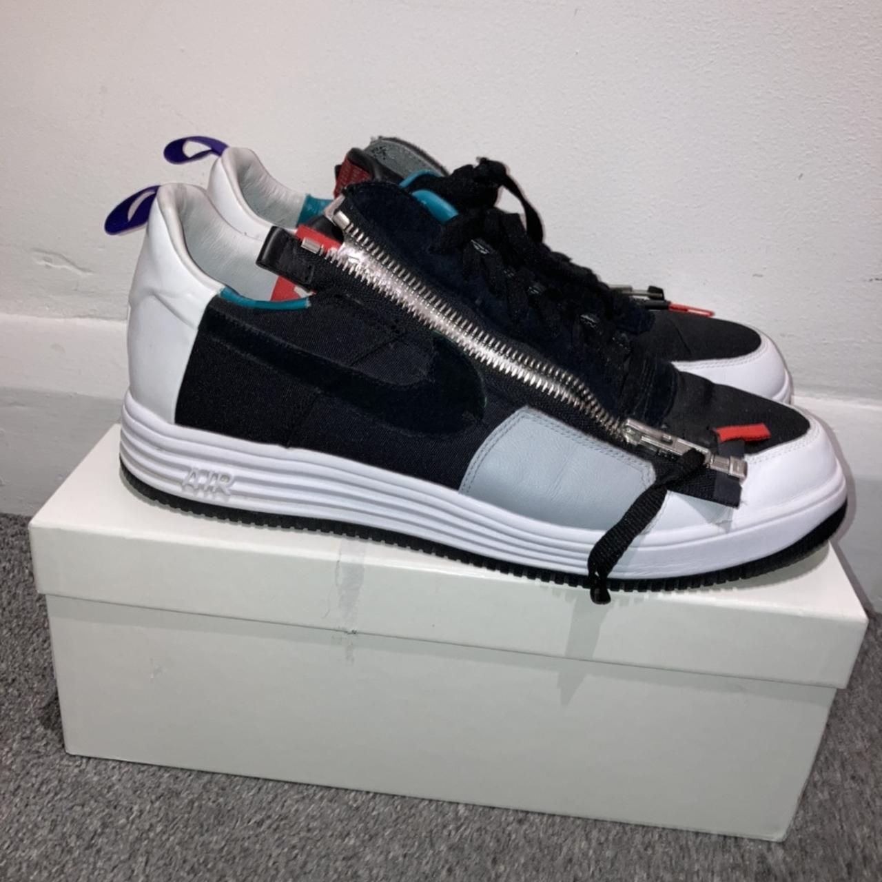 Acronym lunar force hot sale 1 black