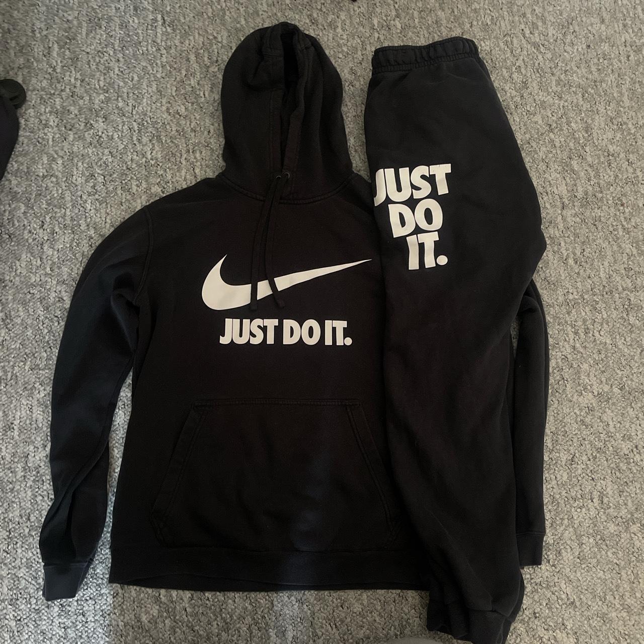 mens nike just do it tracksuit