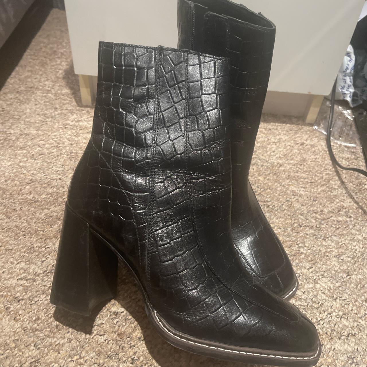 River Island Women's Boots | Depop