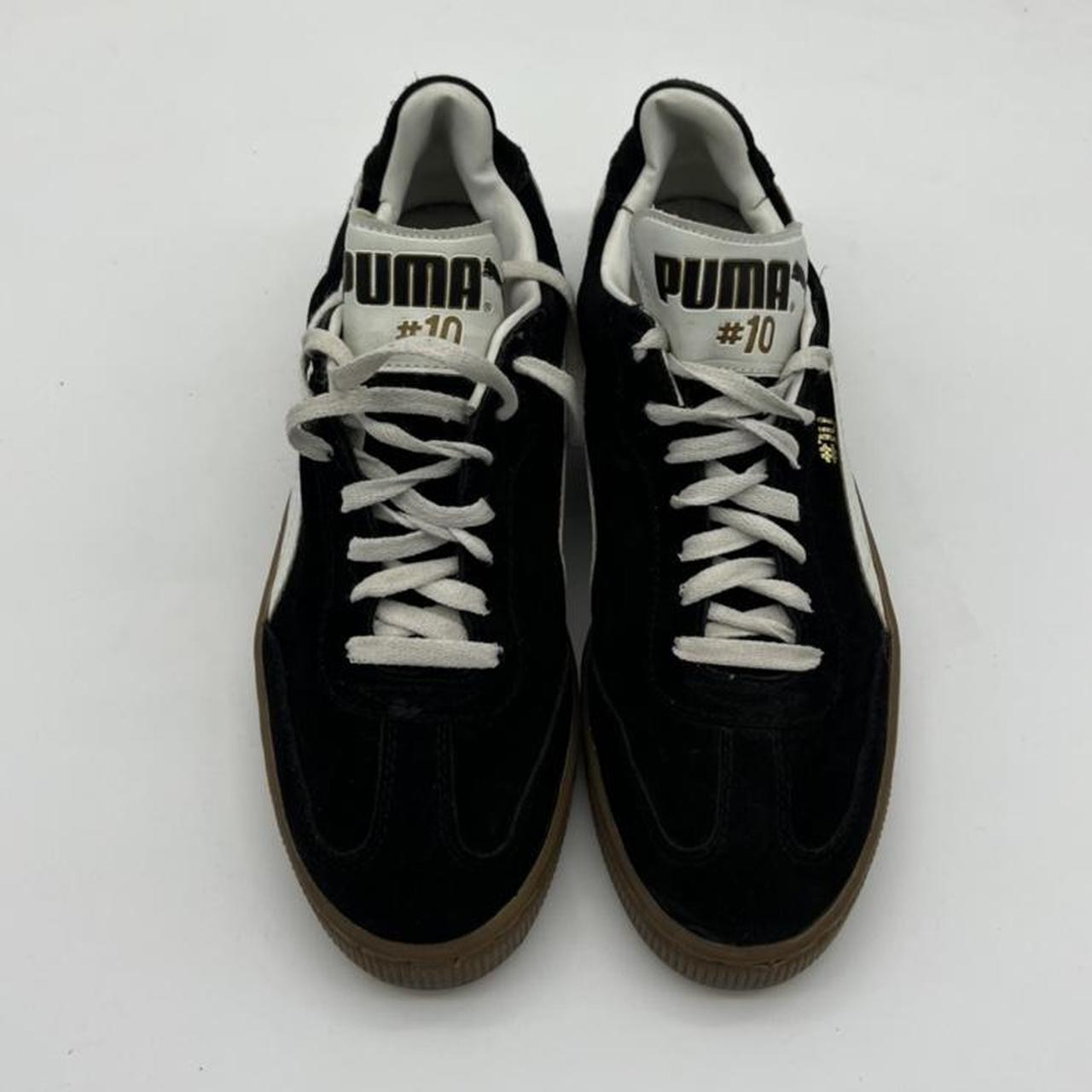 PUMA #10 LOW BLACK SUEDE TRAINERS UK8 //... - Depop