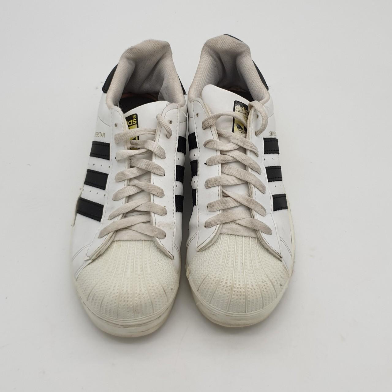 ADIDAS SUPERSTAR TRAINER WOMENS WHITE UK5 //... - Depop