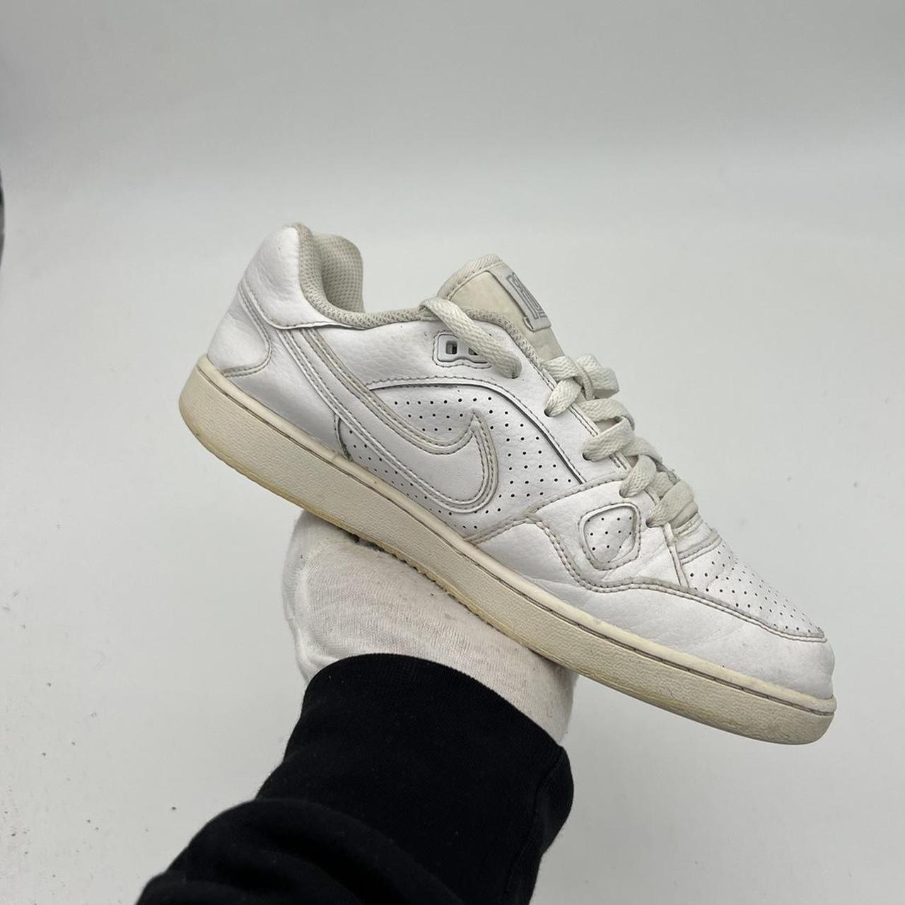 nike son of force low white