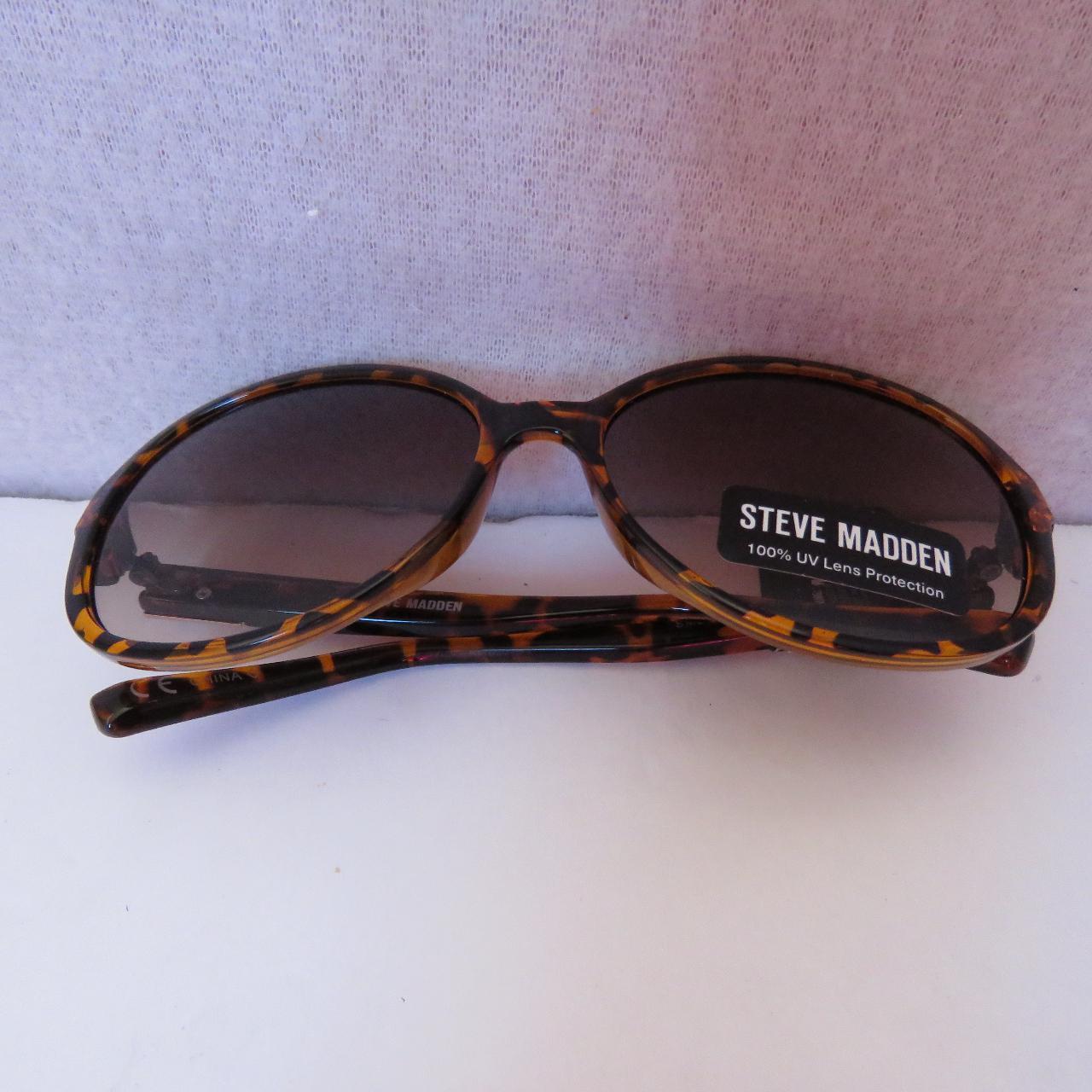 Steve madden hot sale tortoise sunglasses