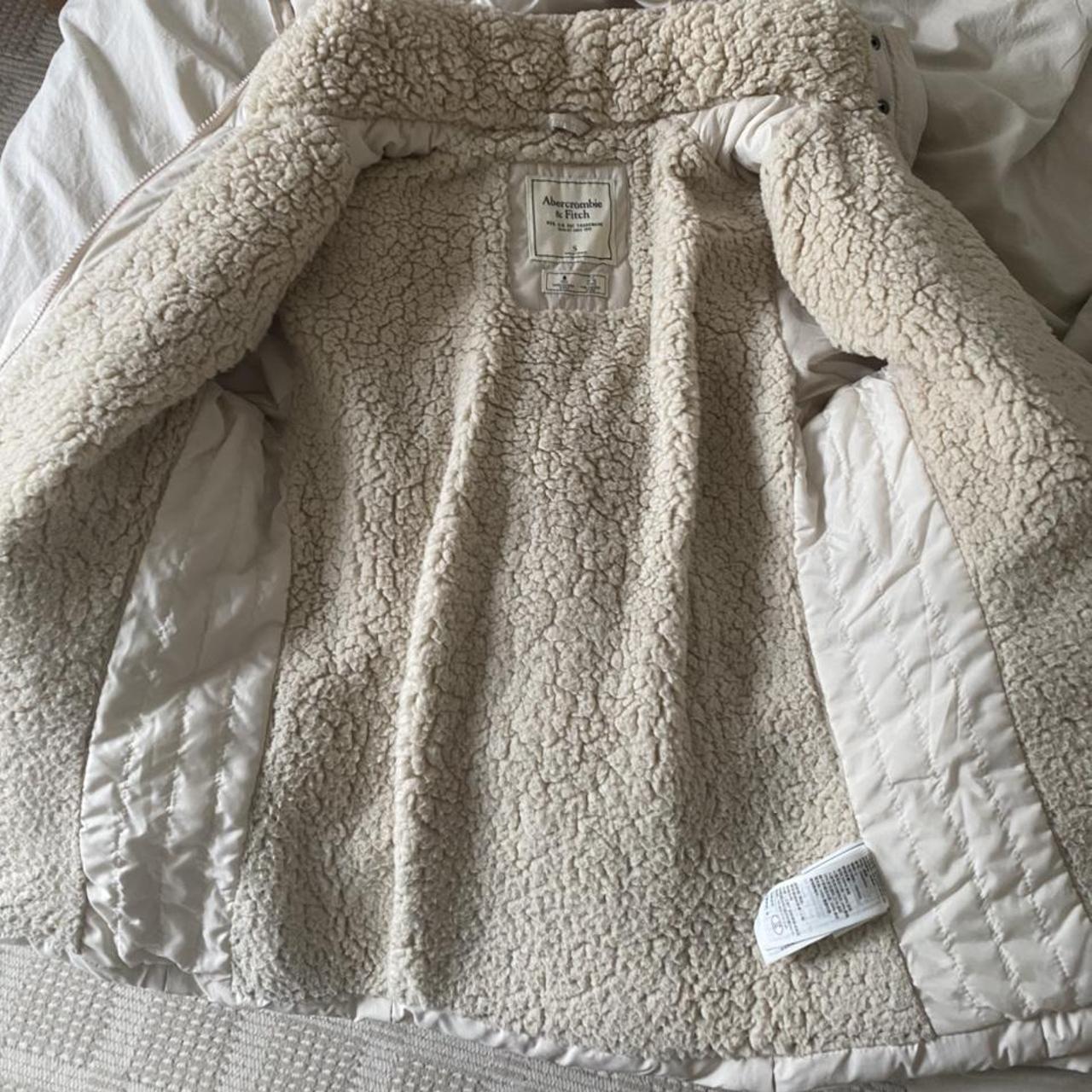 abercrombie and fitch fleece lined cream... - Depop