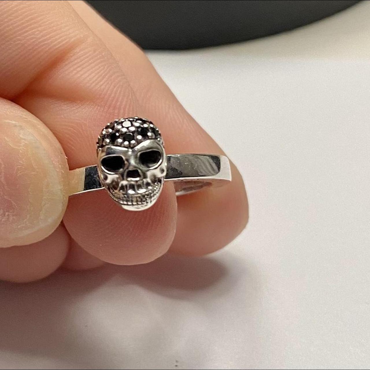 Product Image 1 - Skull Ring 😍 size 7
Excellent