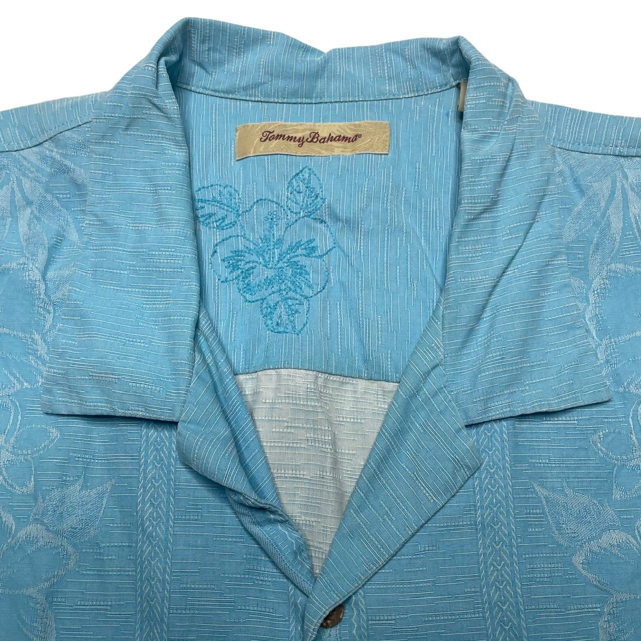 Tommy Bahama Hawaii floral aloha aqua blue silk... Depop