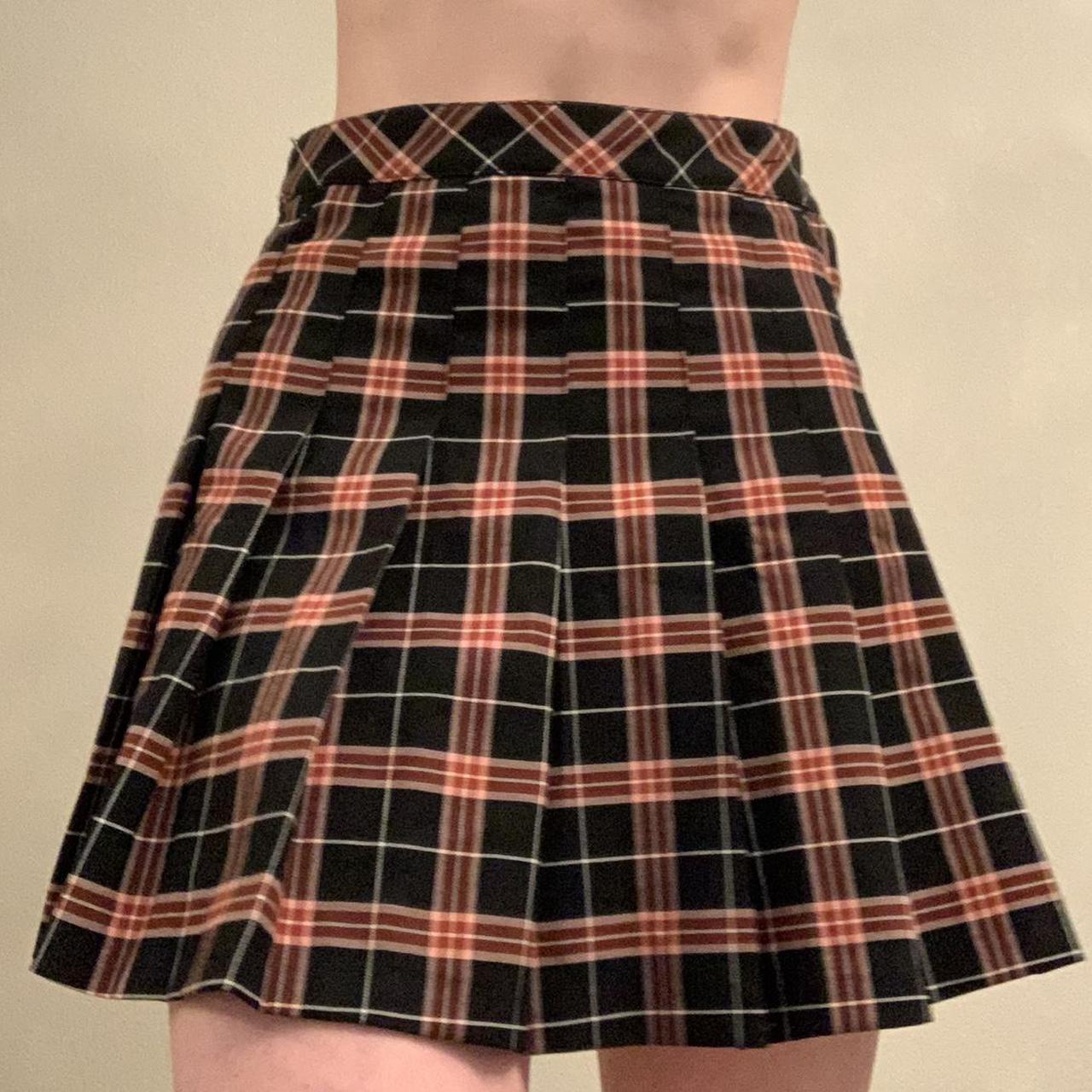 Pink and Black Plaid Skirt This skirt is a size 6... - Depop