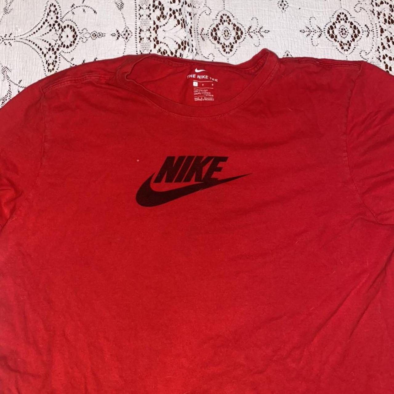team red nike shirt