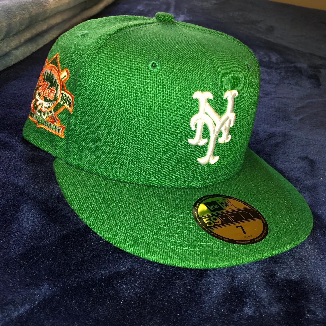 Exclusive NY Mets Fitted Green NY Orange Bottom Size - Depop