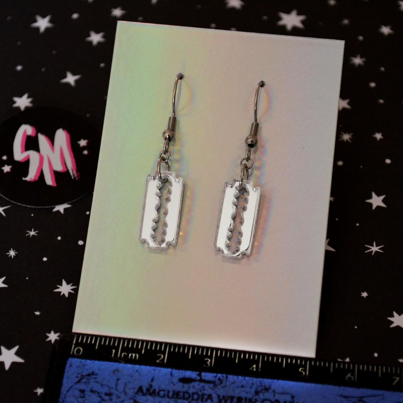 MIRROR RAZOR BLADE ACRYLIC LASER CUT SURGICAL STEEL... Depop