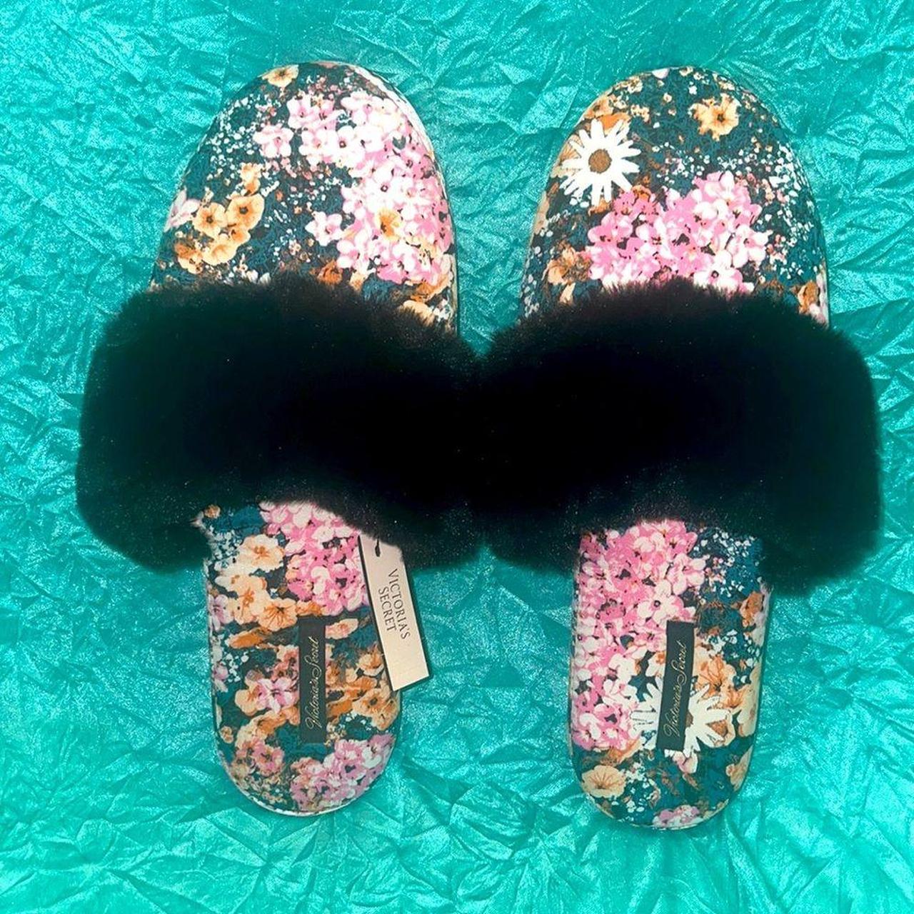 New Victoria’s Secret flat slippers floral super... - Depop