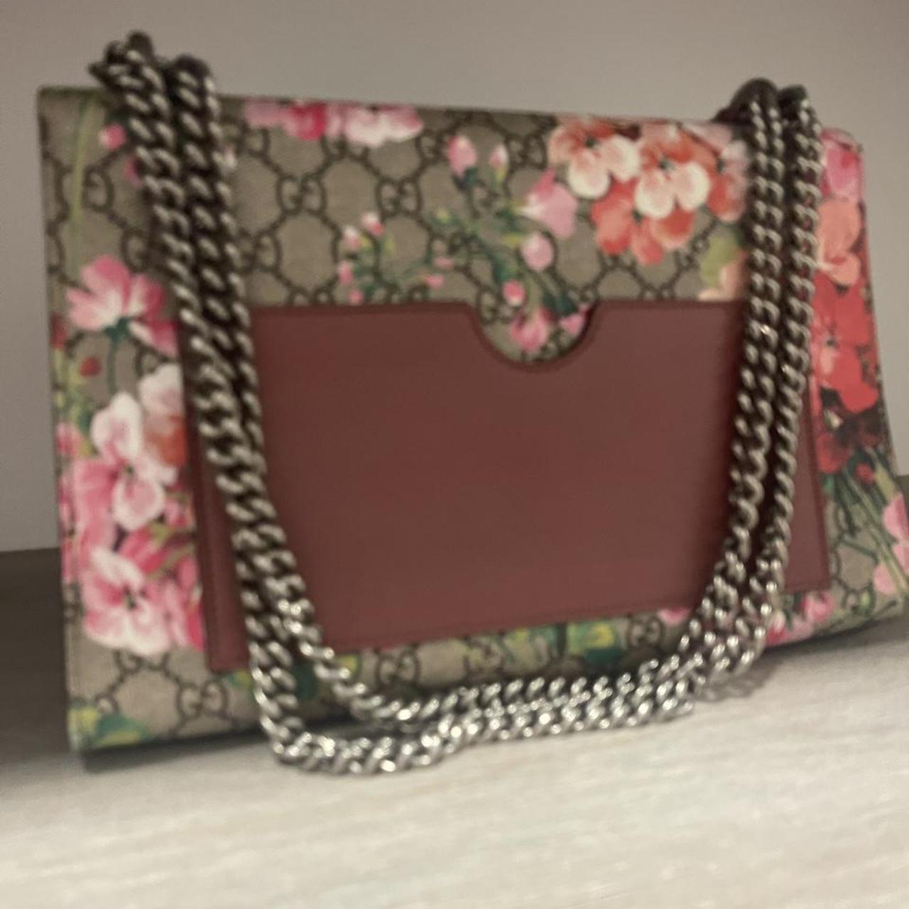 Gucci GG Supreme blooms pouch in pink. In excellent - Depop