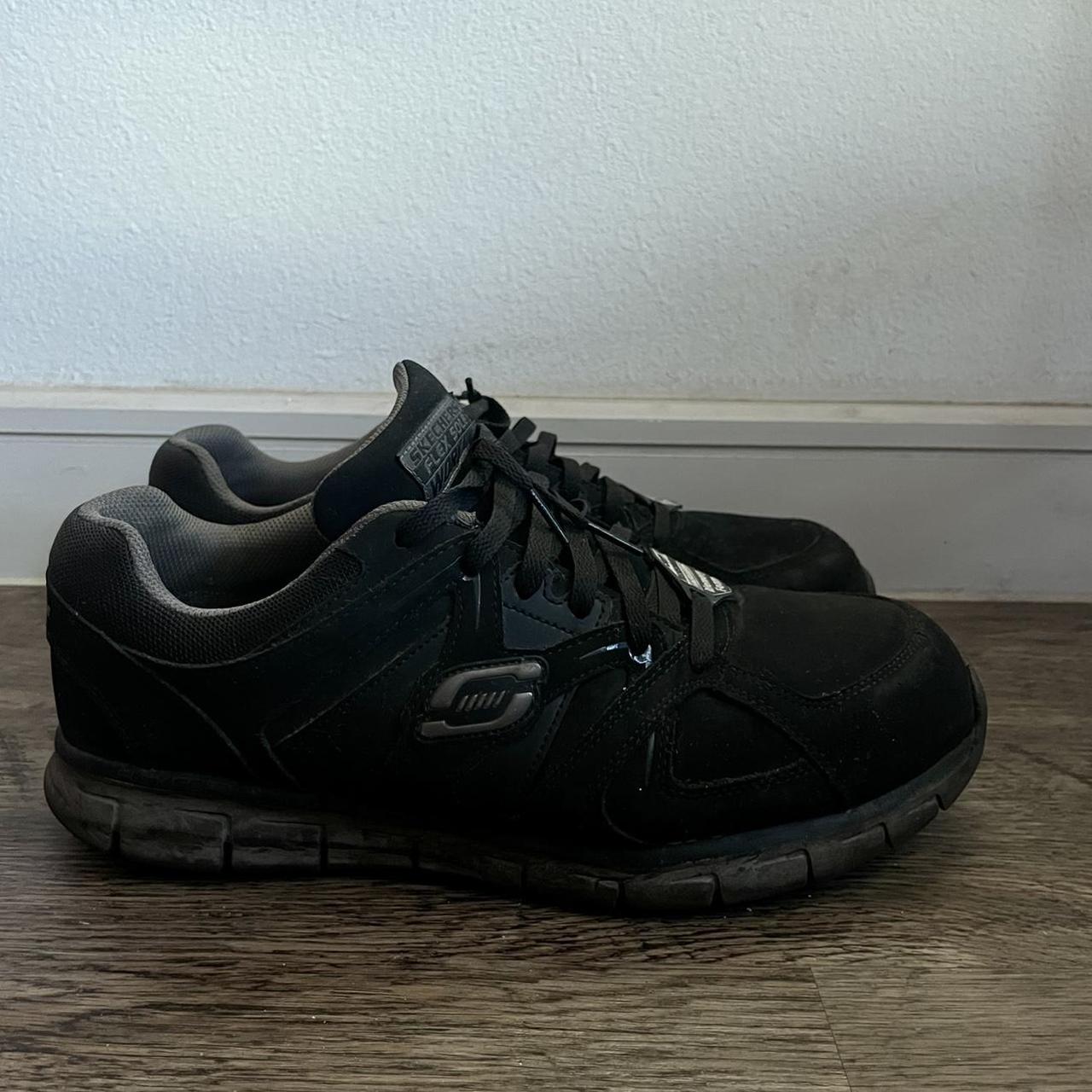skechers flex sole trainers