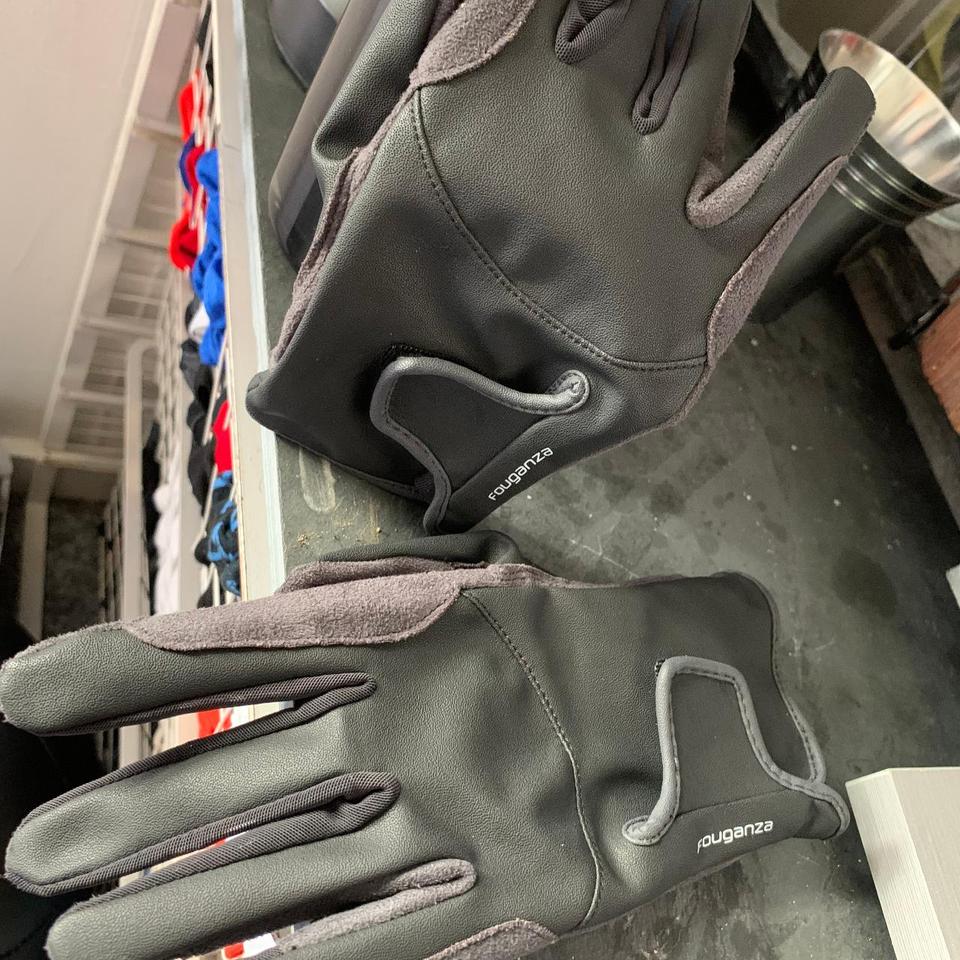 Fouganza gloves 2024