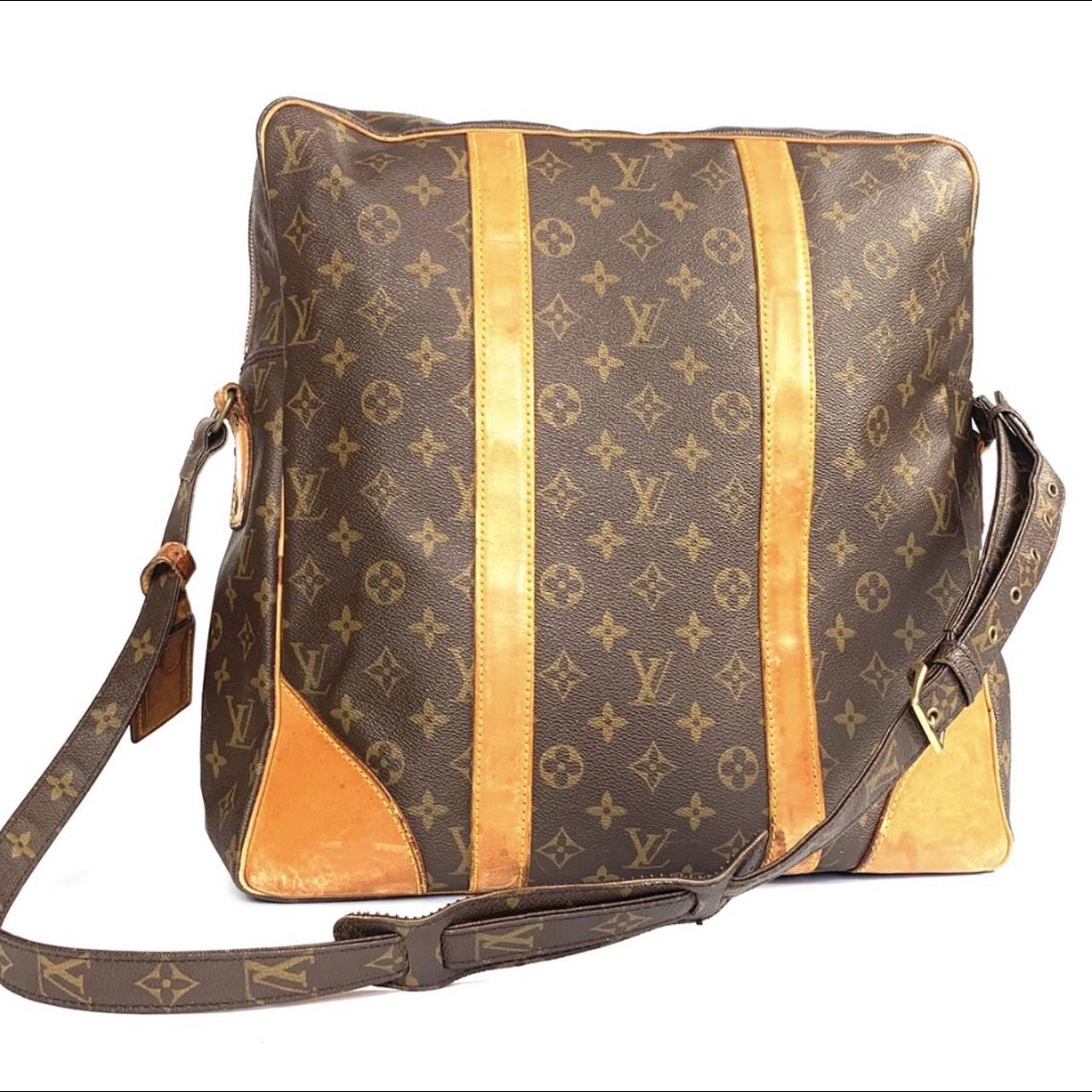 Louis Vuitton Travel Bag LARGE LV vintage 80s / - Depop