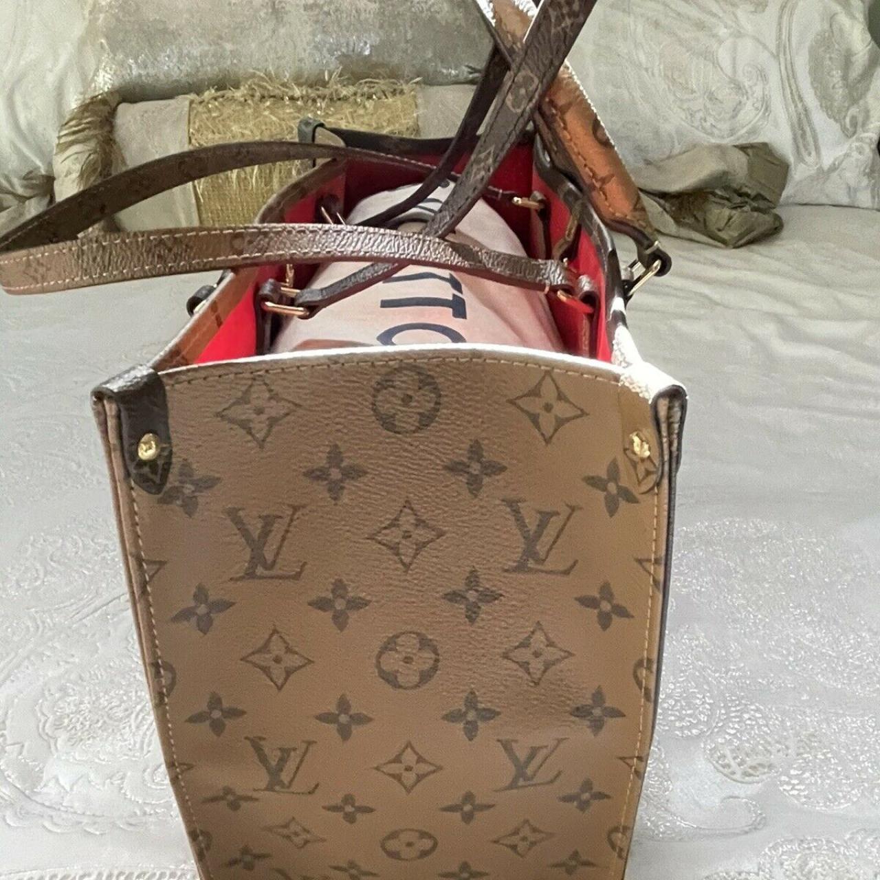 Baby Pink tote bag, it's just like the LV on the go - Depop