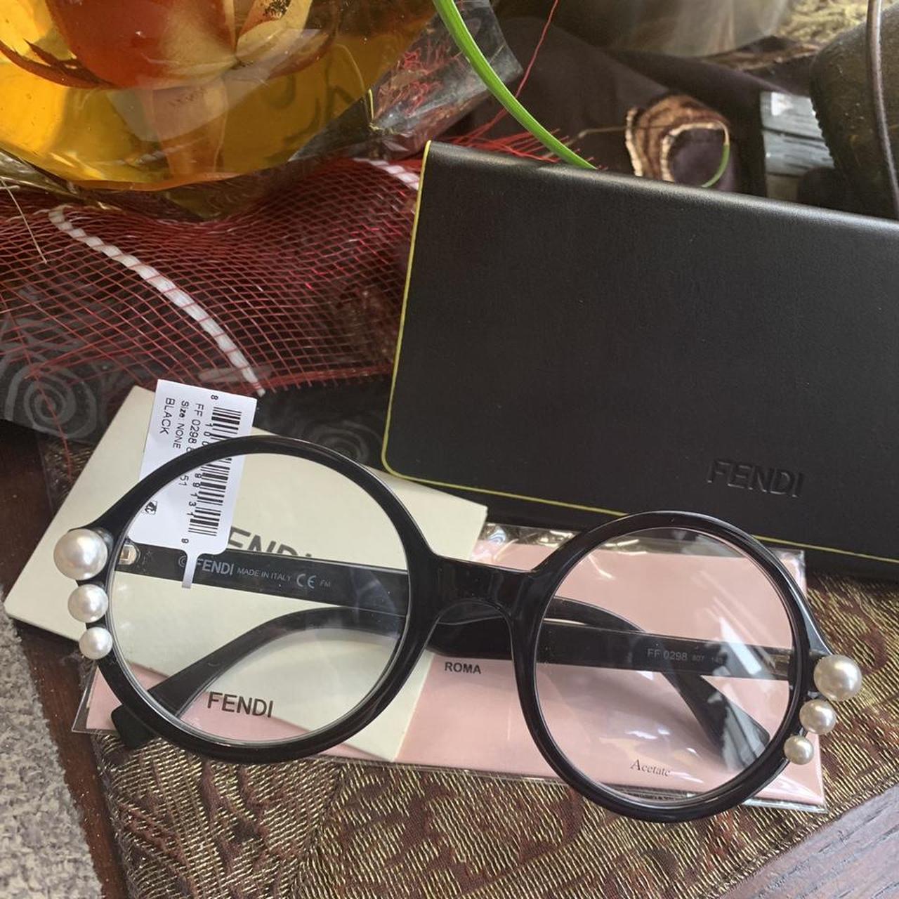 Fendi clearance circle glasses