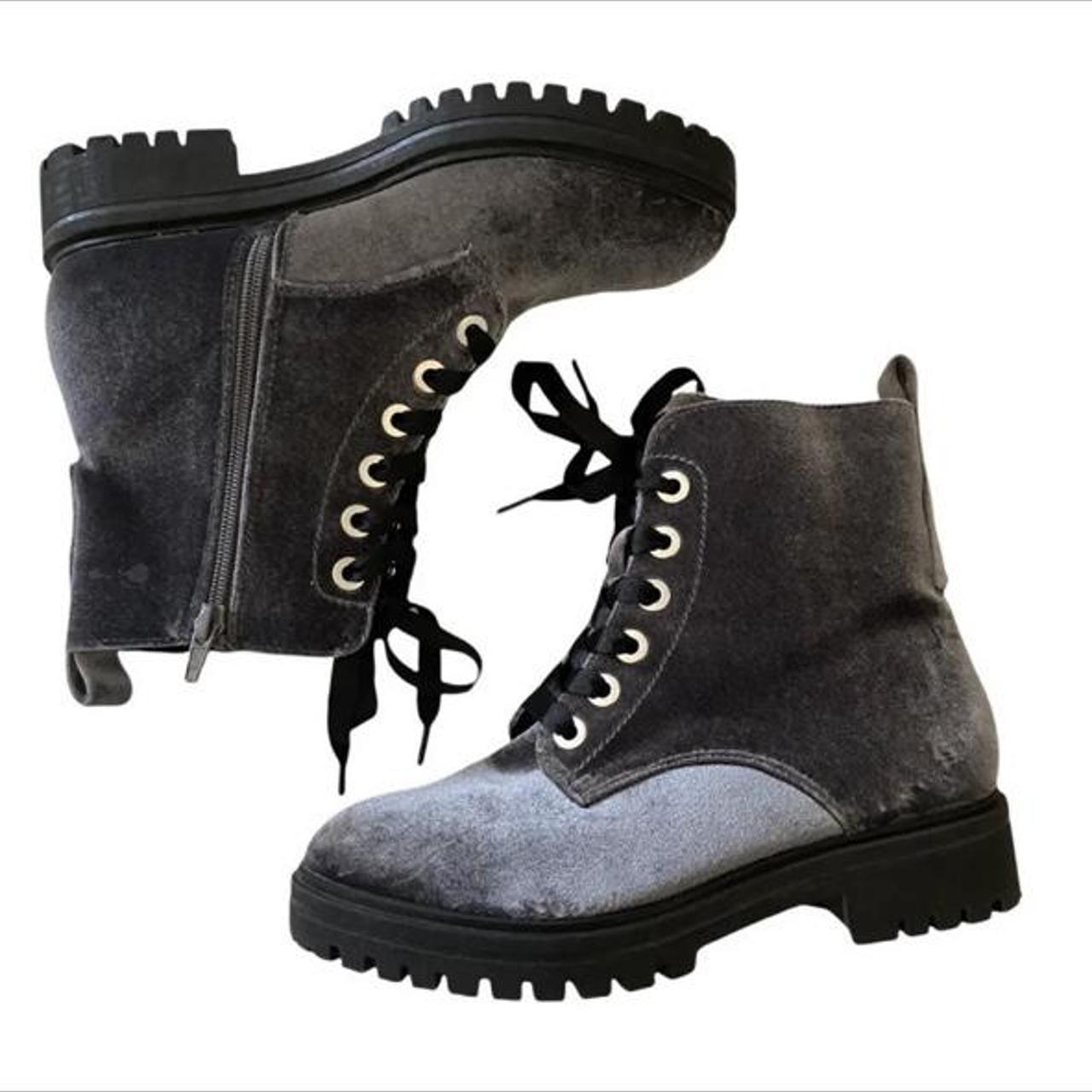 Mossimo black combat boots online