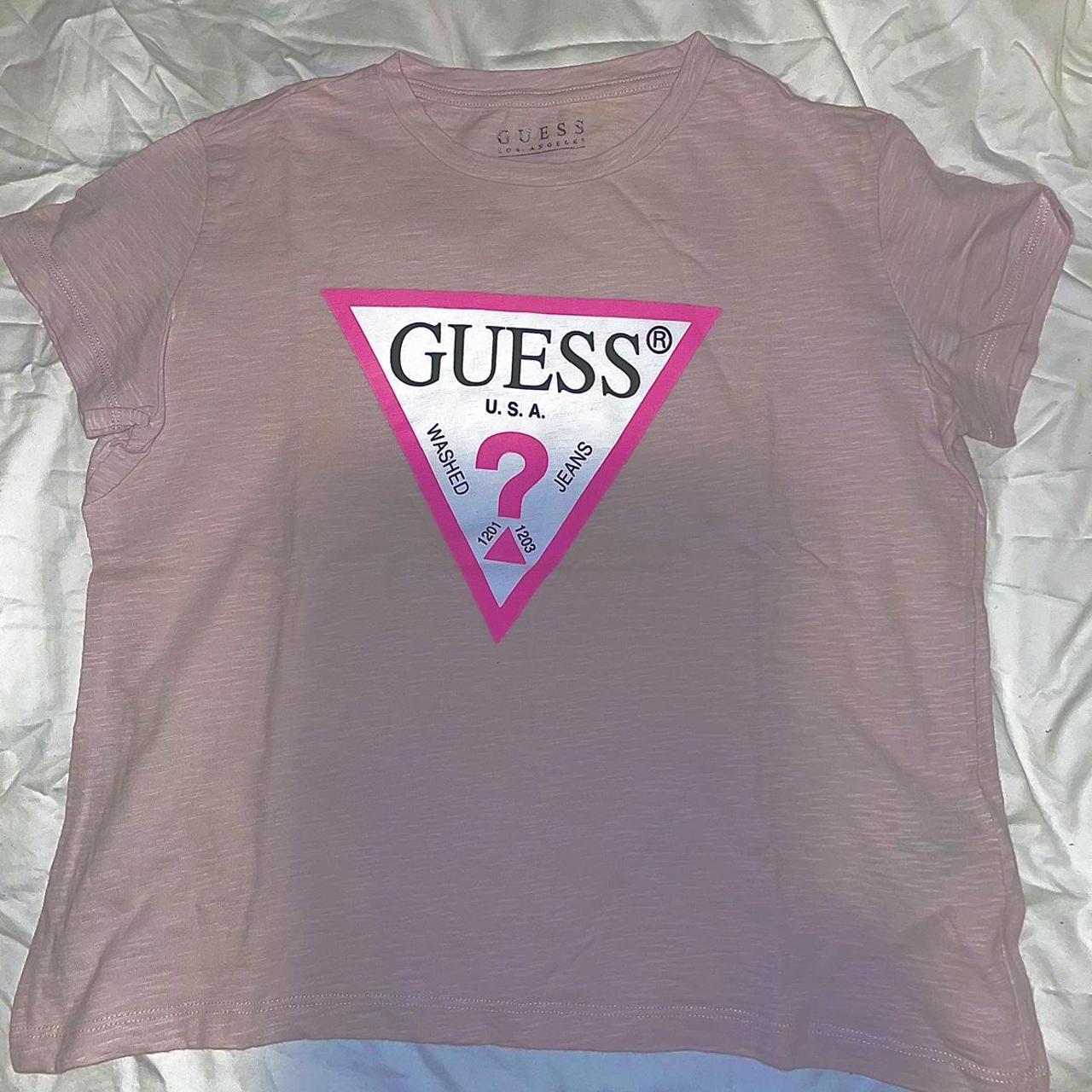 Guess Women's Pink T-shirt | Depop