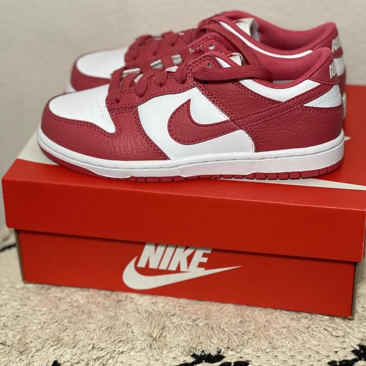 dunk low archeo pink gs