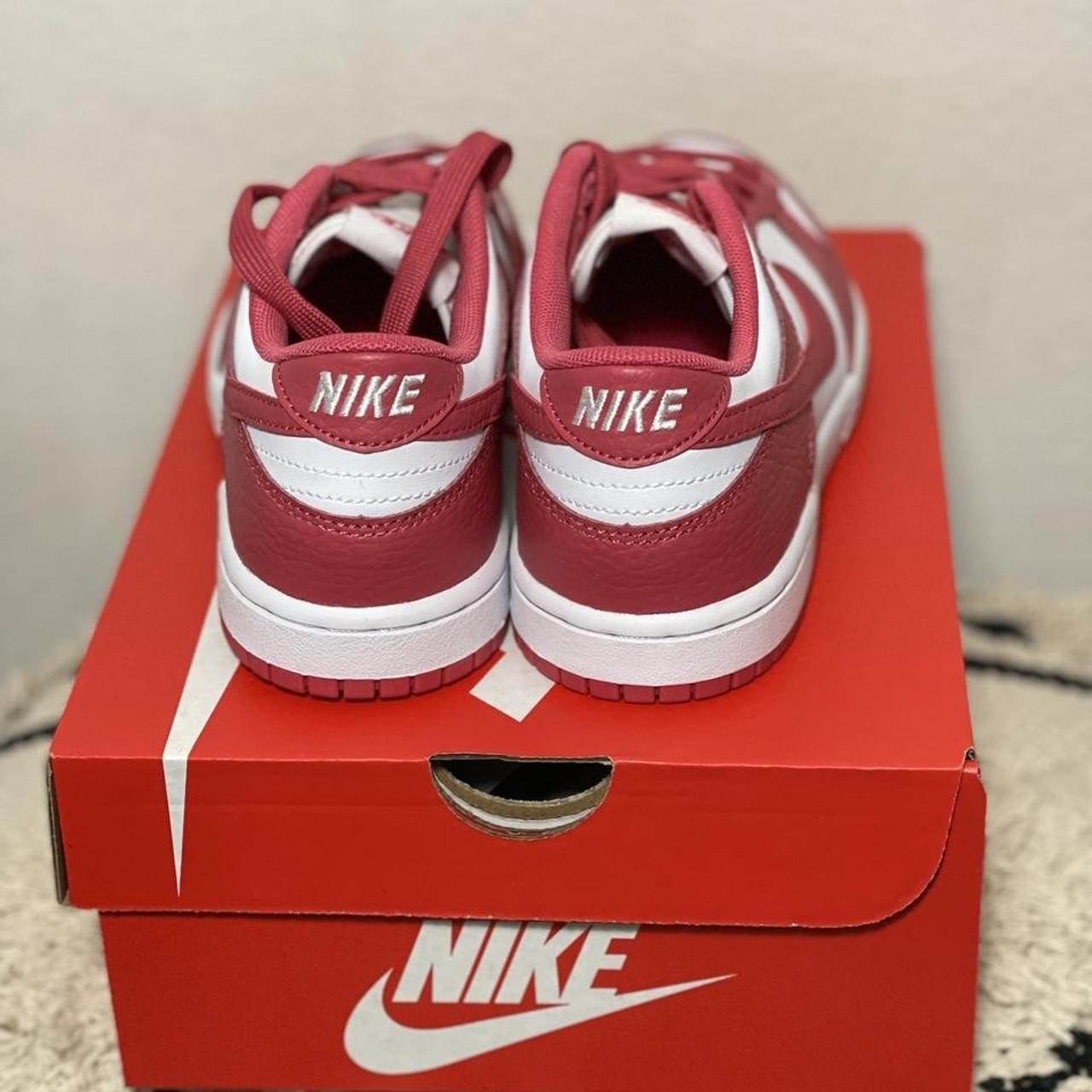 dunk low archeo pink gs