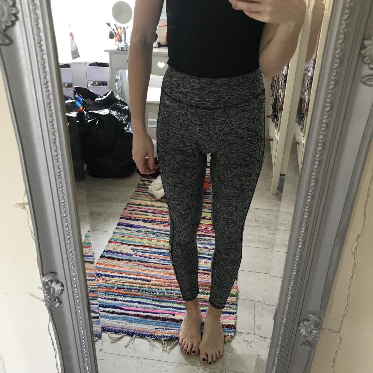 Hollister gym leggings best sale