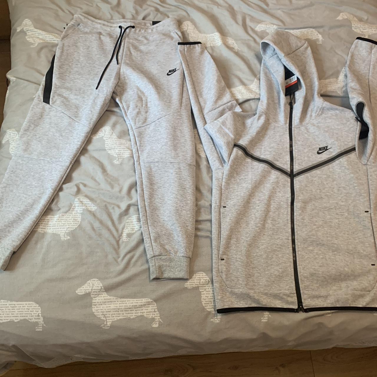 old season grey tech fleece