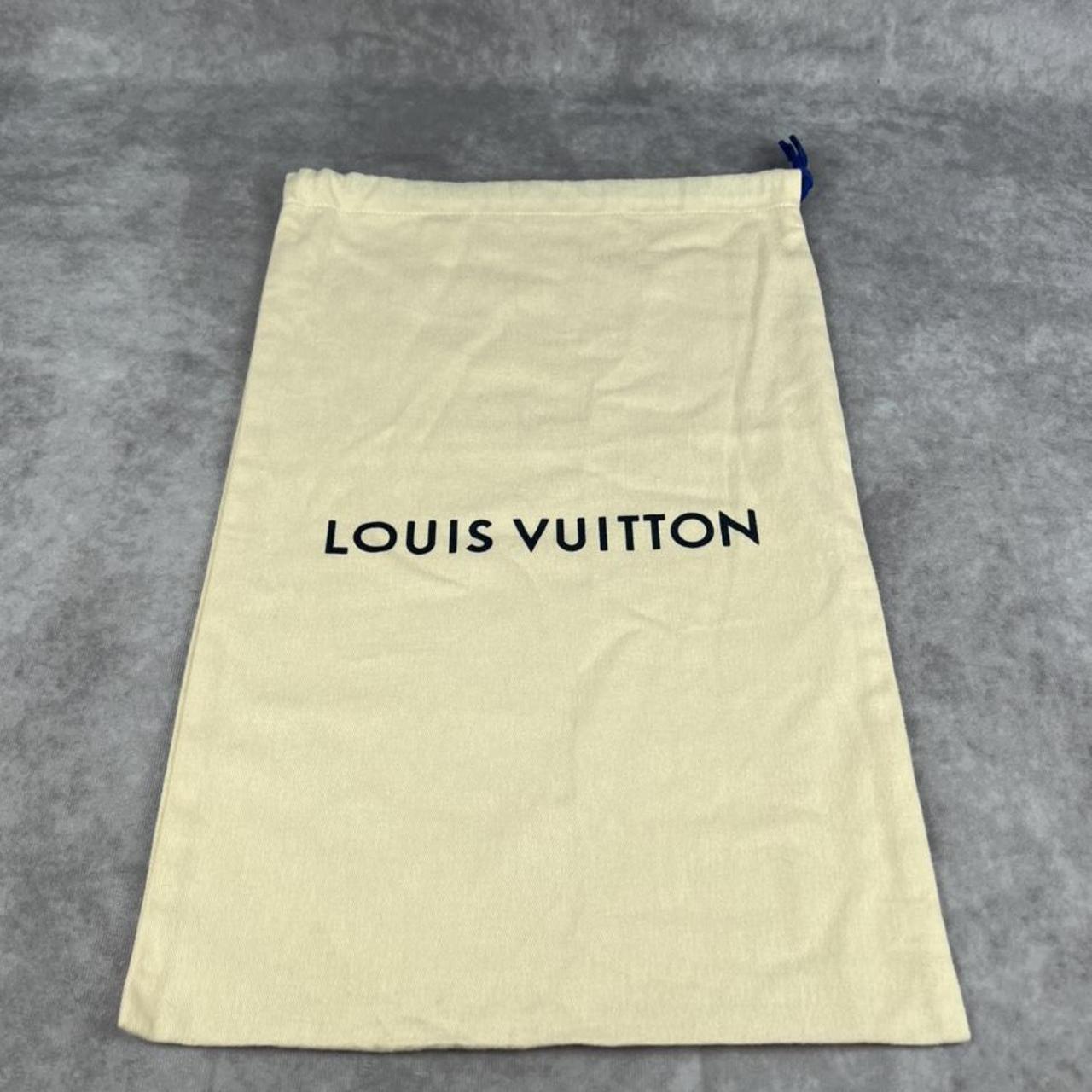 Small Tan Louis Vuitton Dust Bags (Set of 3) Message - Depop