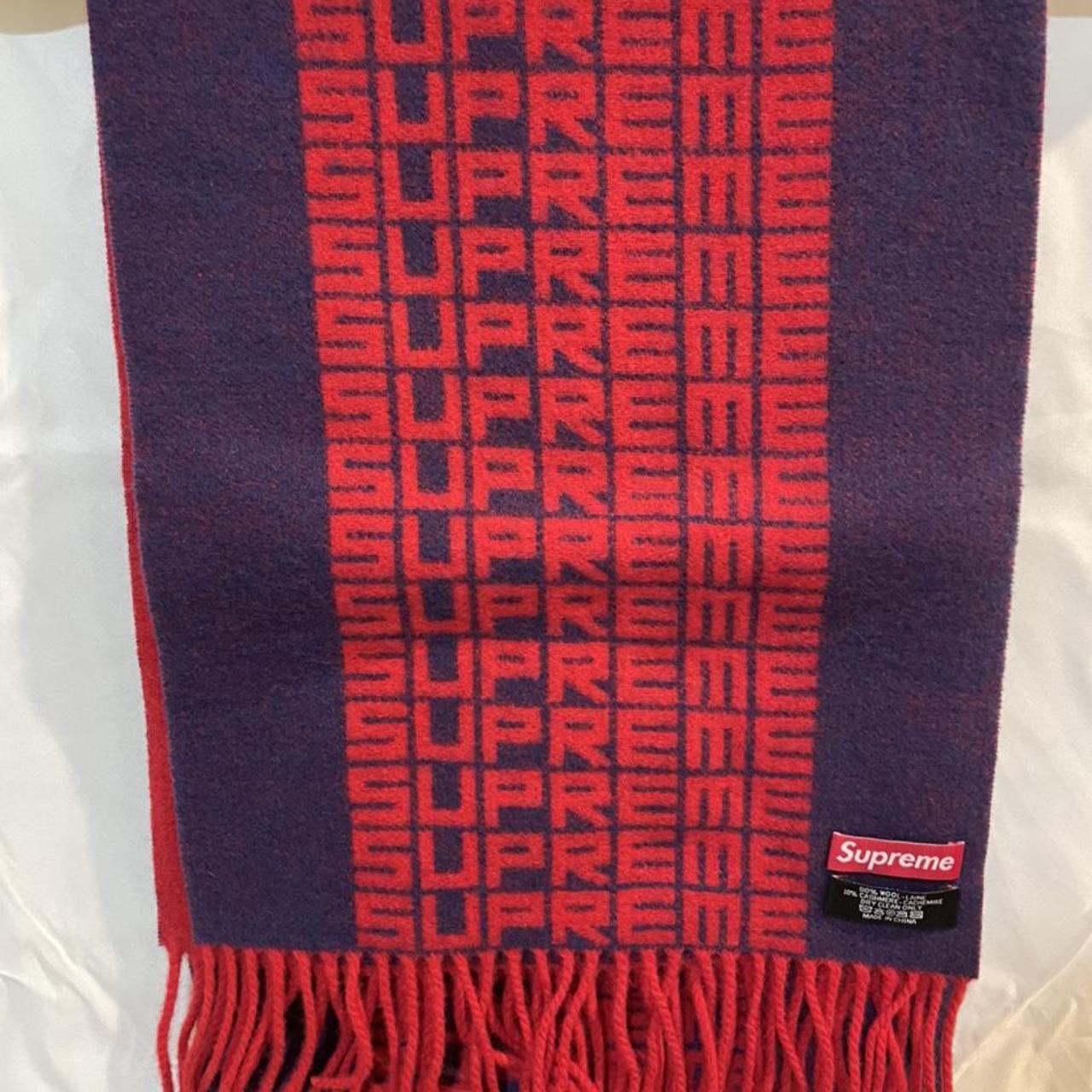 Supreme repeating logo scarf #supreme, Includes...