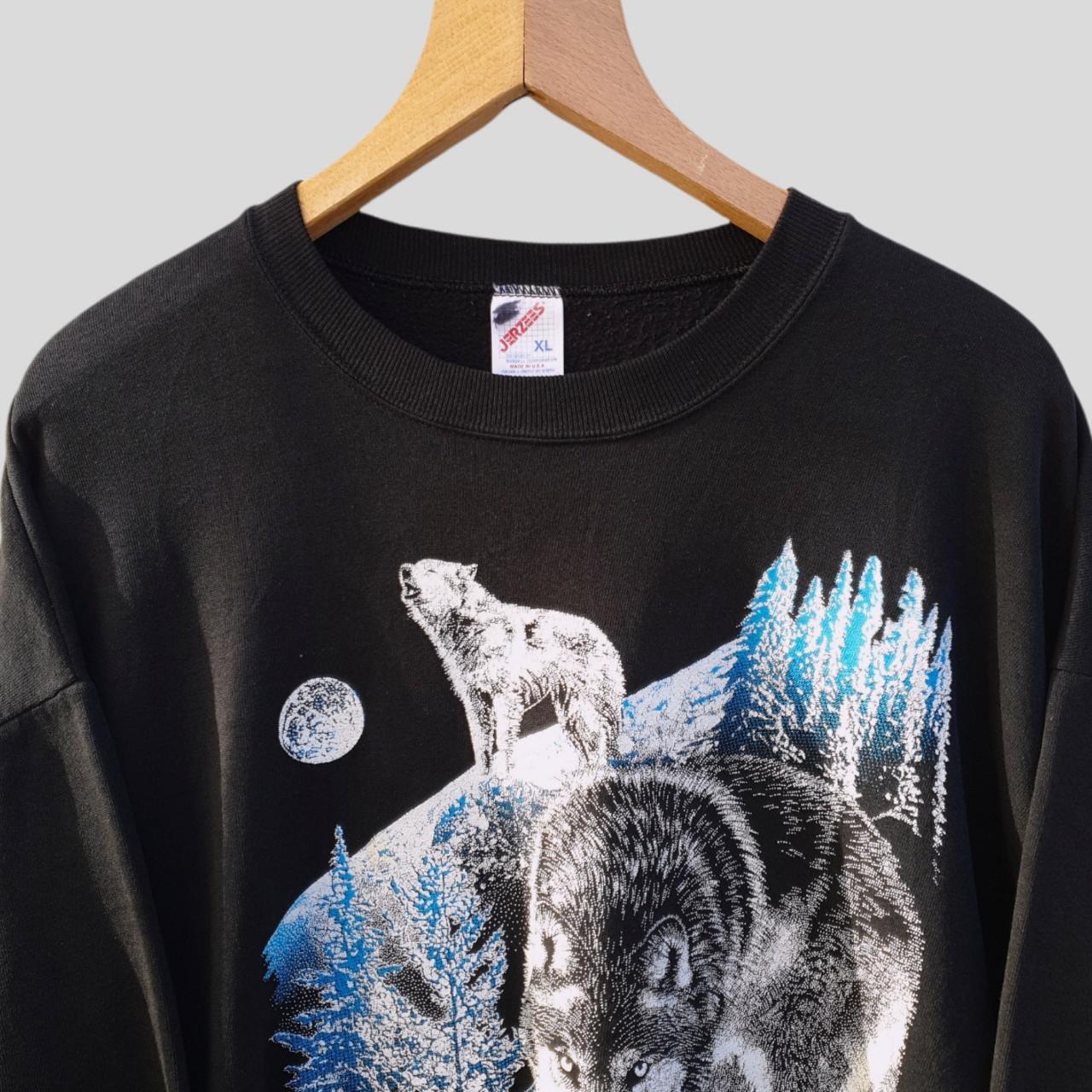 Vintage Grey Wolf Sweatshirt Black 📐Size: XL | Pit... - Depop