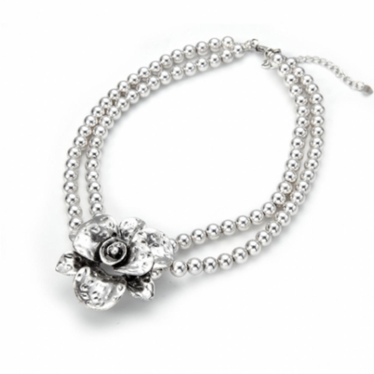 Product Image 1 - Silver Coloured Large Rose Statement