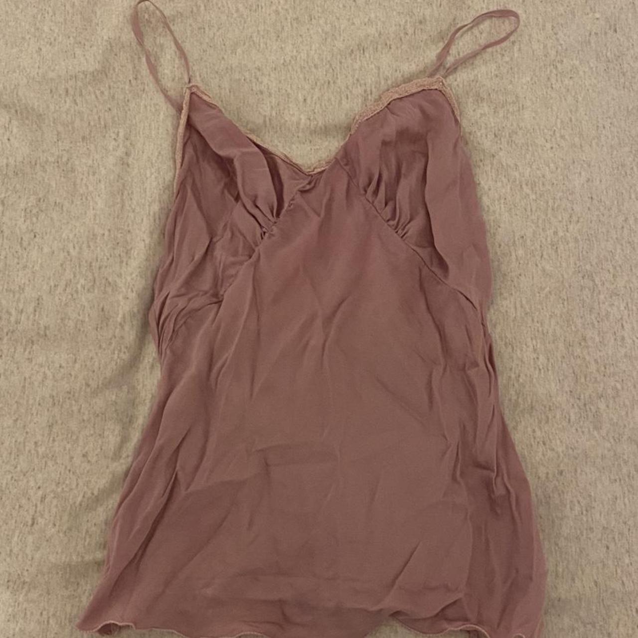 Women's Pink Vestundershirts Depop