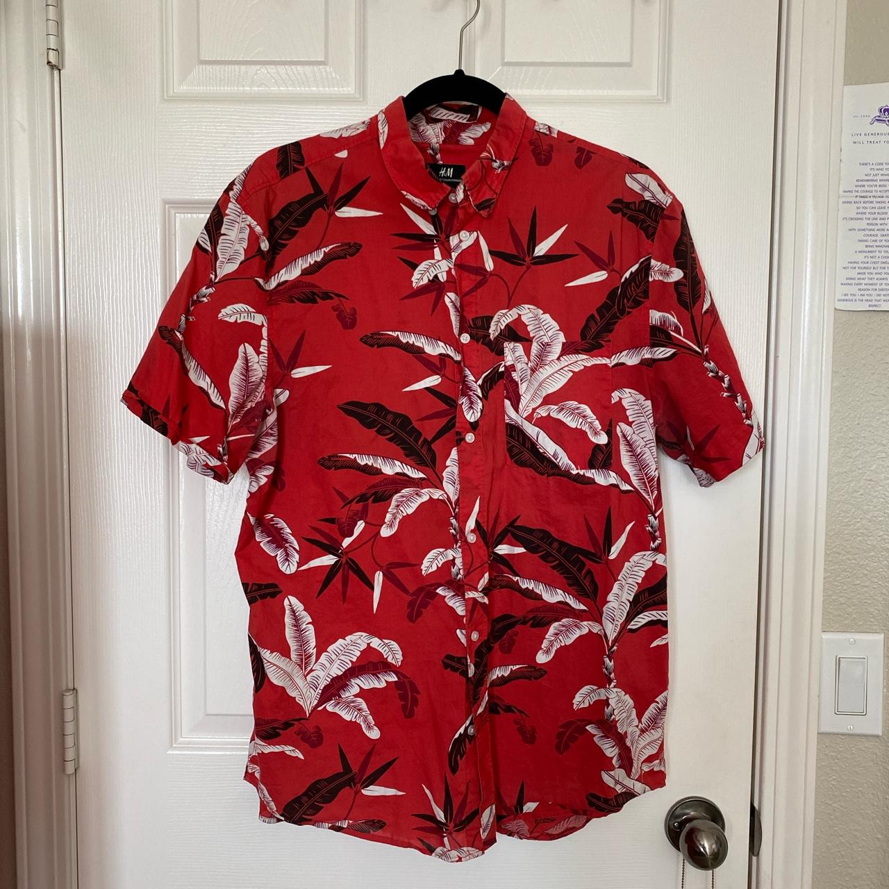 H&M button up Hawaiian floral shirt. Perfect for... - Depop