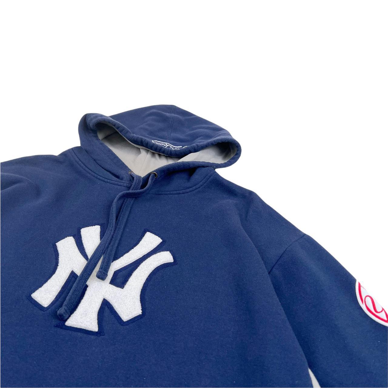 New York Yankees sweatshirt 20 x 26 Sleeve - 24 - Depop
