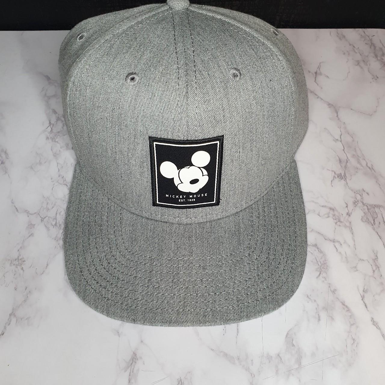 Disney Neff Mickey Mouse Authentic Snapback Hat... - Depop