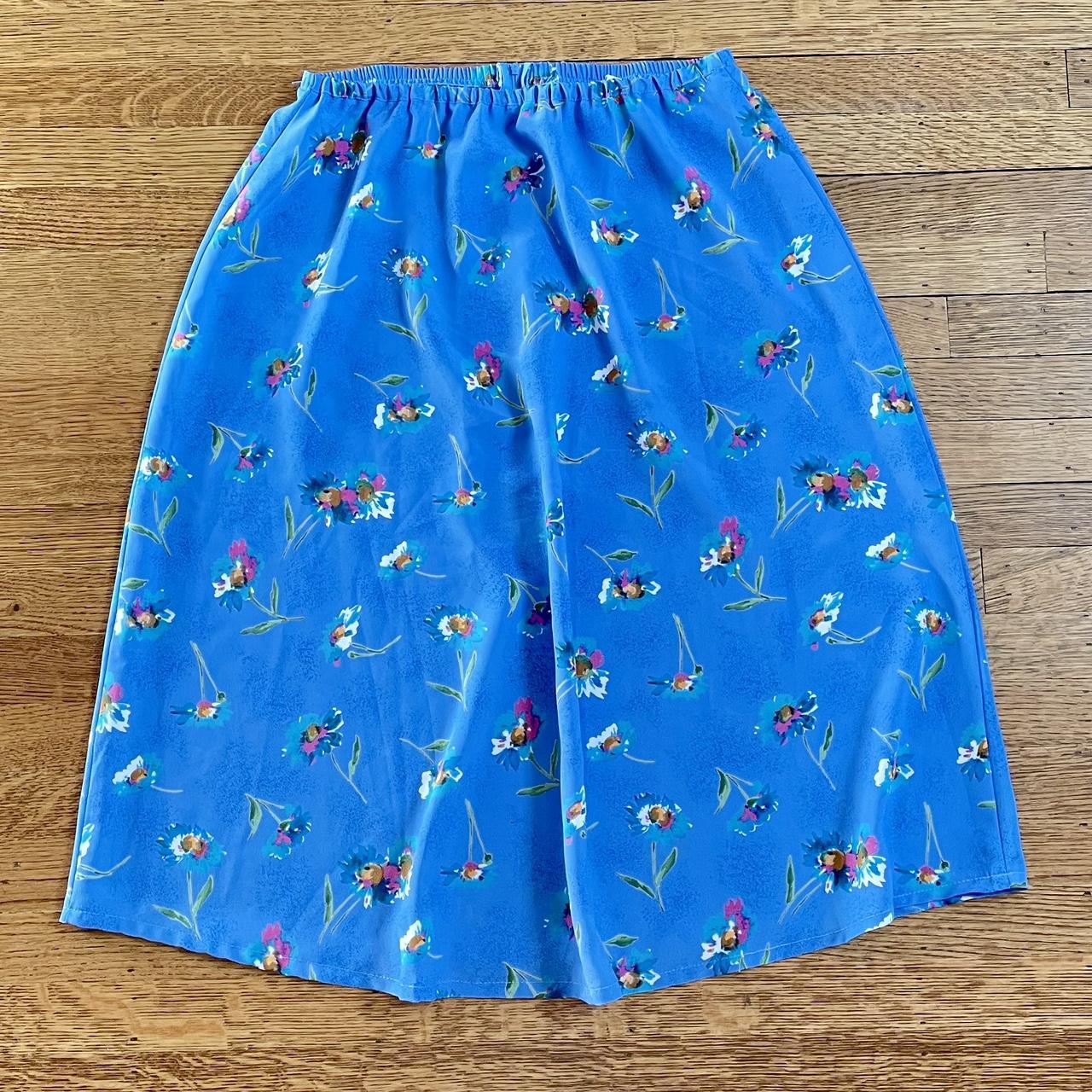 Gina Peters Women's Blue and Pink Skirt | Depop